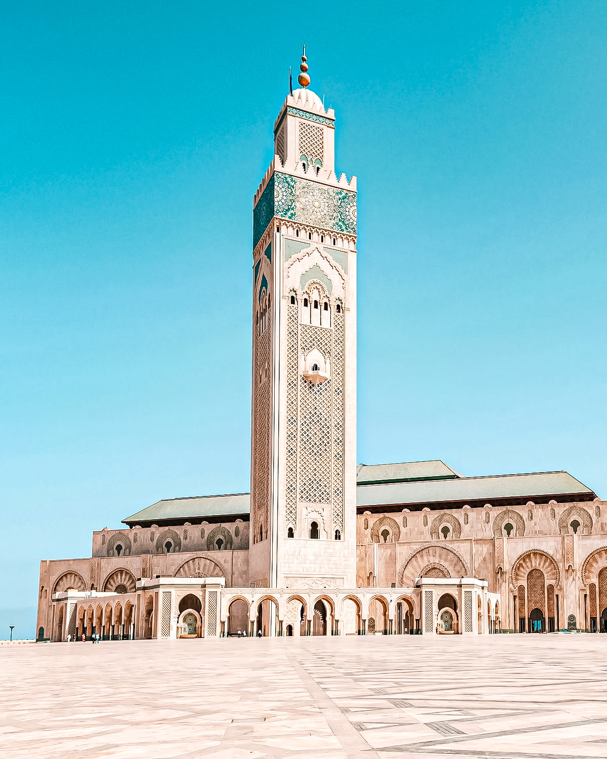 Grande mosquée et minaret — TRA DIVE